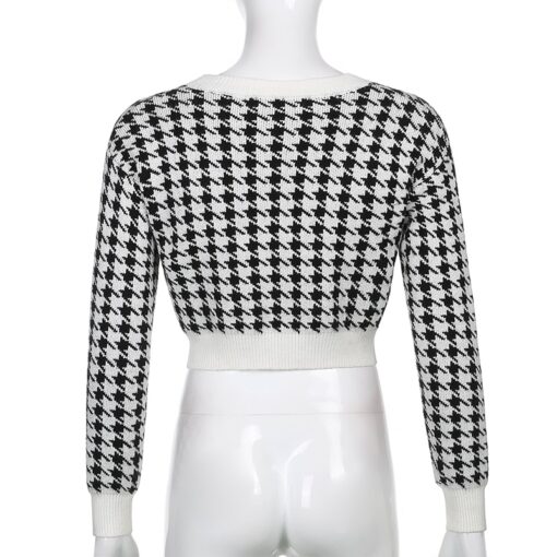 Baddie Chic Houndstooth Print Vintage Crop Top